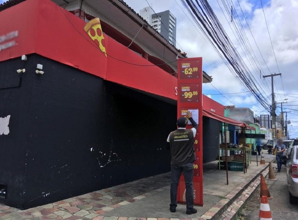 Obras de padronização das calçadas de Natal chegam à avenida Amintas Barros