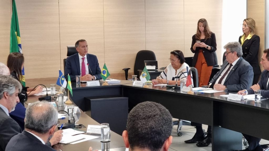 Governadores do Nordeste criam Fórum Permanente para acelerar obras da transposição do São Francisco