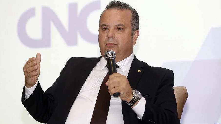 Republicanos e PP fecham bloco de apoio a Marinho no comando do Senado