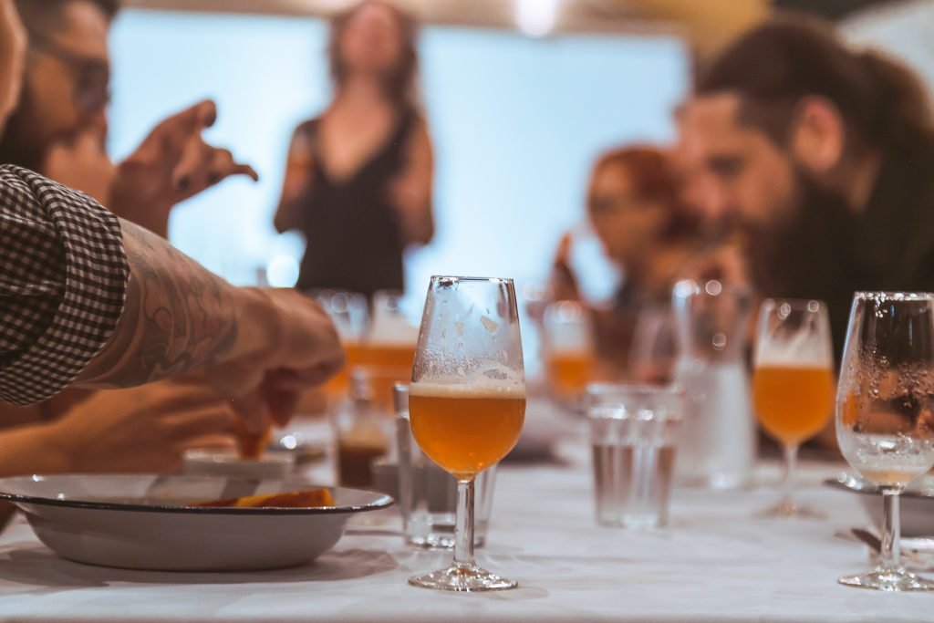 Sommelier de Cervejas: você não conhece essa profissão mas o governo já!