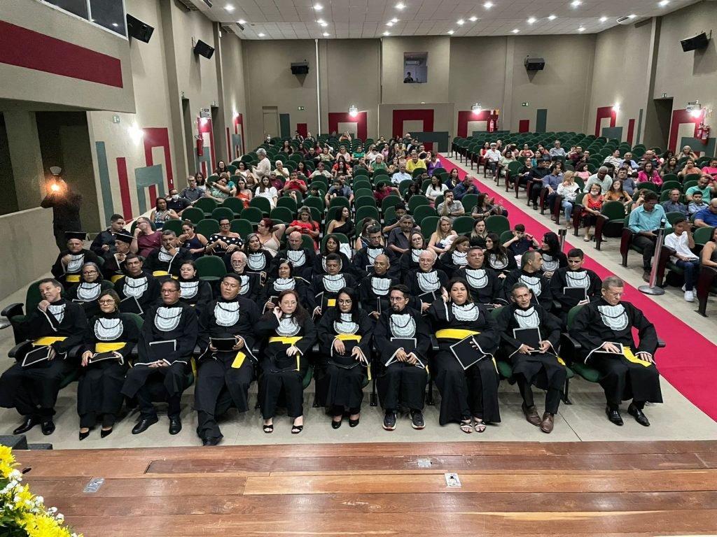 Governo do Estado ganha 38 novos tecnólogos em Gestão Pública