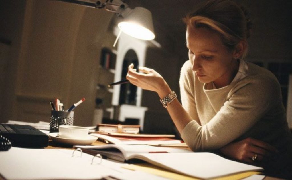 Atenção: exposição à luz branca artificial durante a noite pode causar câncer