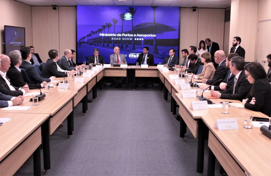 Relicitação do Aeroporto de Natal é tema de reunião com investidores