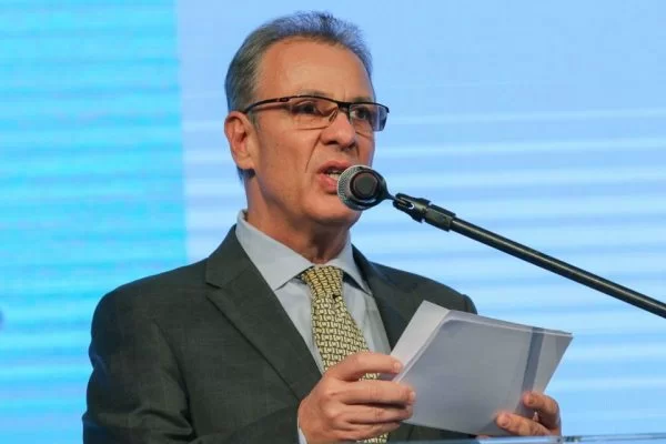 À PF Bento Albuquerque diz que joias sauditas eram para o Estado brasileiro