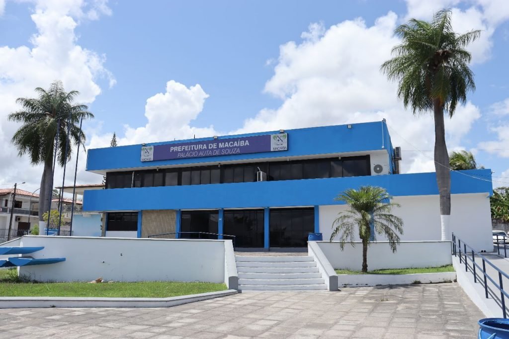 Prefeitura de Macaíba publica nova convocação para professores aprovados no concurso público