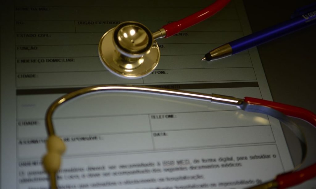 ANS determina reajuste de até 6% em planos de saúde individuais