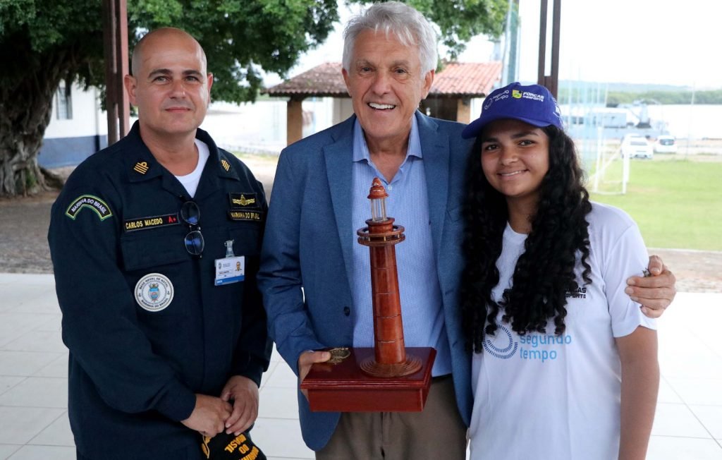 João Maia visita instalações do programa “Forças no Esporte” na Base Naval de Natal