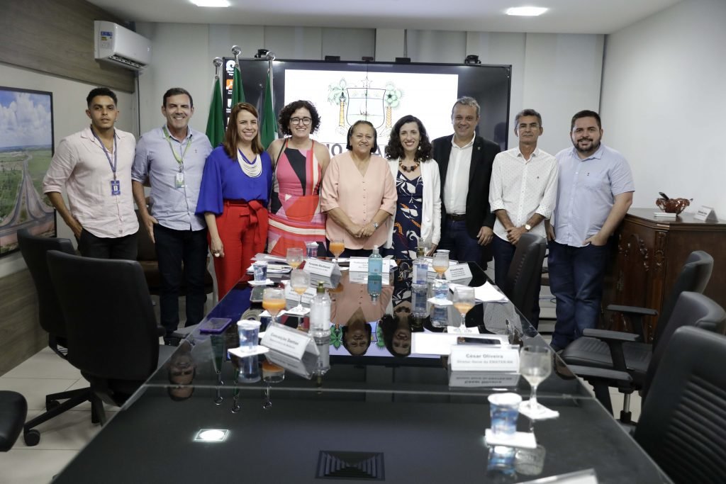 Mecanização da agricultura familiar é tema de reunião entre o Governo do RN e MDA