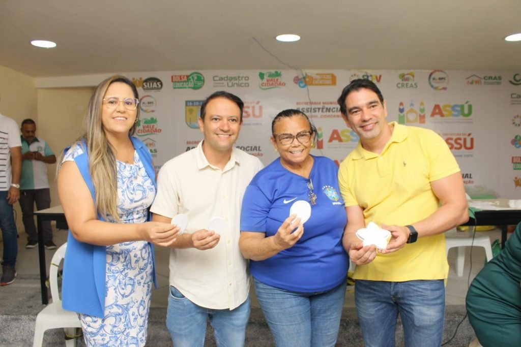 Prefeitura do Assú oferece curso de Flores Artificiais a 180 participantes assuenses