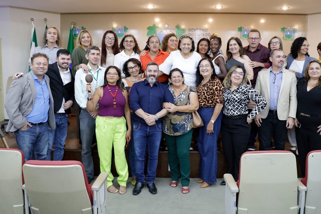 Governadora empossa Conselho Estadual de Segurança Alimentar para biênio 2023-2025