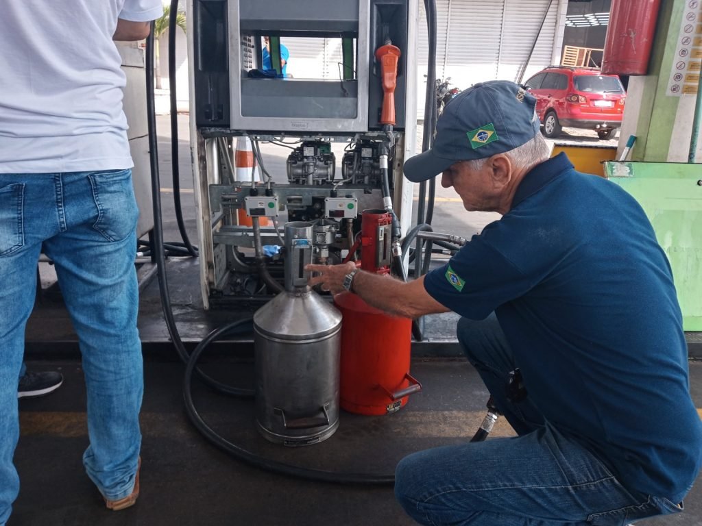 IPEM/RN verifica mais 300 bombas de combustível e dispensers de GNV nas ações do Plano Nacional de Vigilância de Mercado
