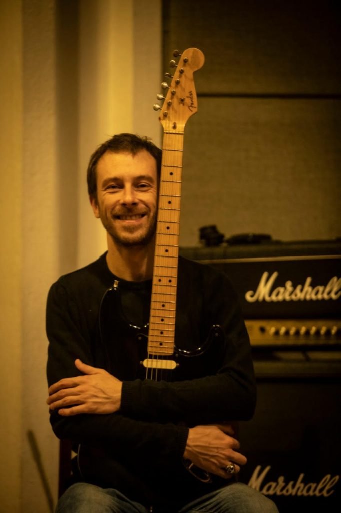 Filho de Rita Lee apresenta show em homenagem à cantora em Natal