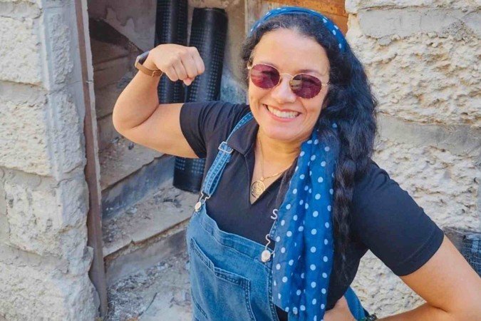 Brasileira compra três casas abandonadas por R$ 16 cada na Itália