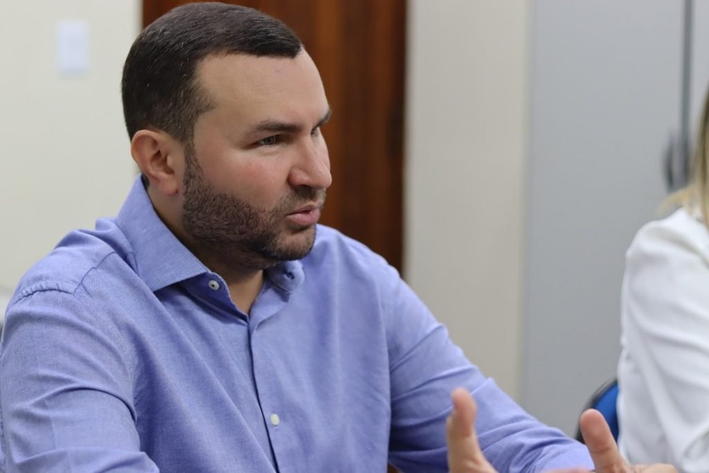 Prefeito Emídio Júnior comemora anúncio da Shein em Macaíba