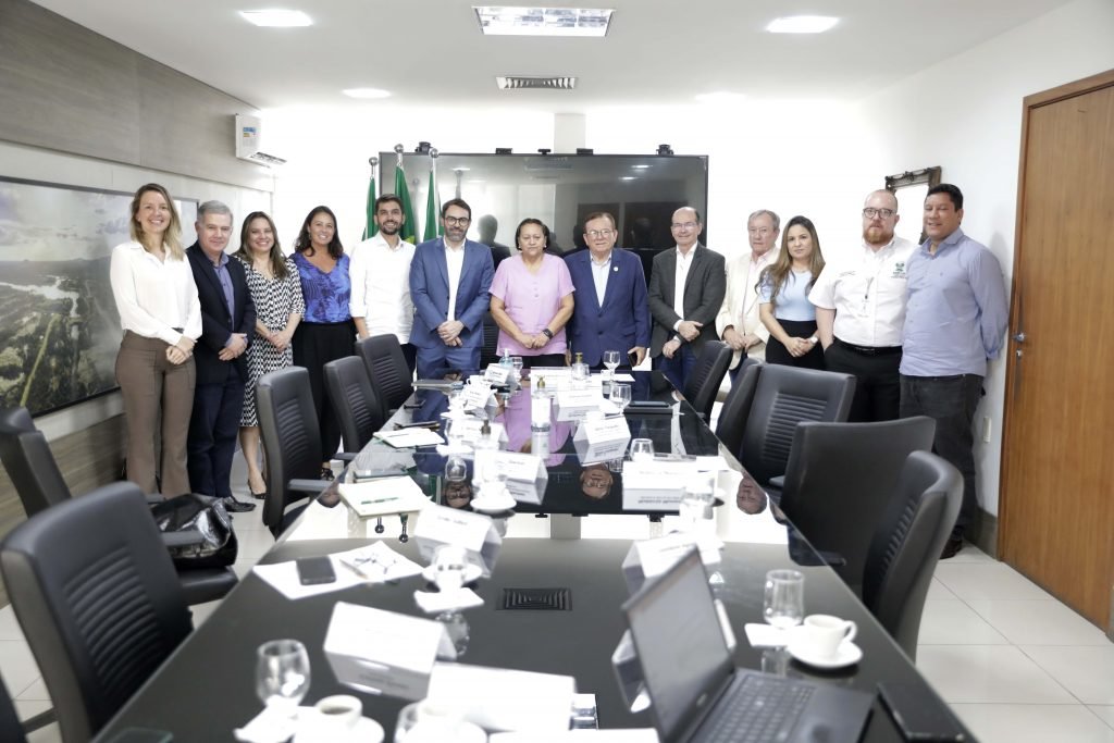 Em reunião com petroleira, governadora expôs preocupação com preço da gasolina