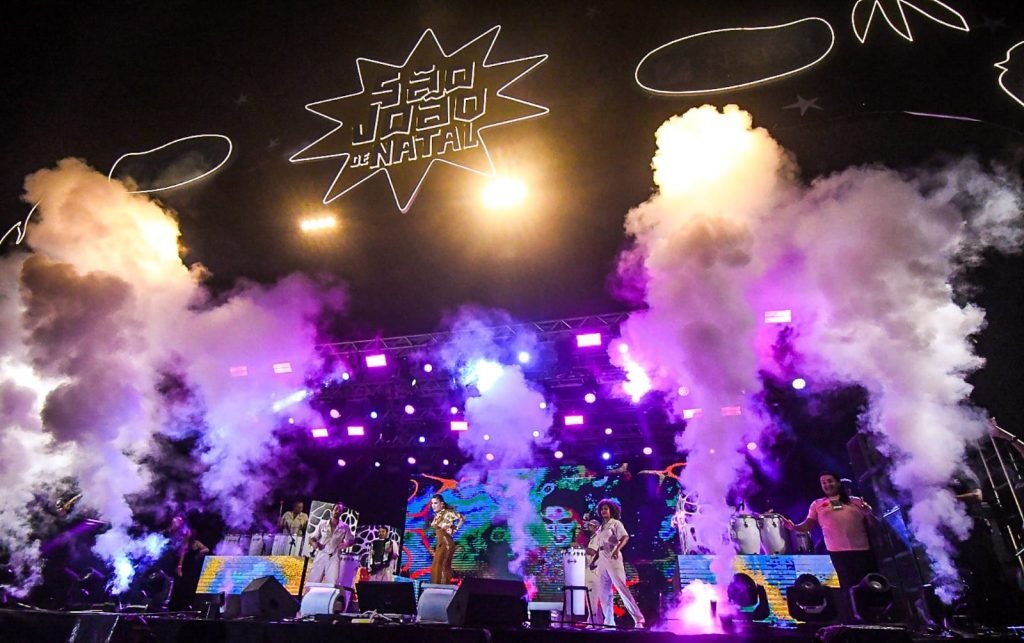 Com diversidade de sons e ritmos, São João de Natal reuniu grande público nesta sexta-feira