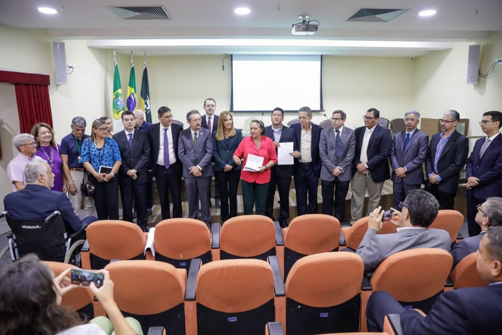 Governo do RN e Ministério Público de Contas firmam acordo para realização de concurso público do IDEMA