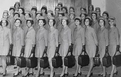 TST | Comissária de voo receberá reembolso de despesas com maquiagem