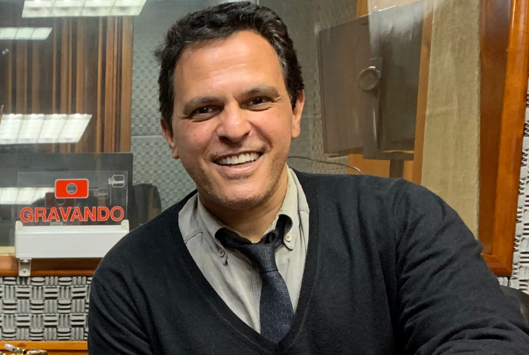 João Marcelo Bôscoli, filho de Elis Regina, apoia comercial com IA da mãe: “Eu adoro”