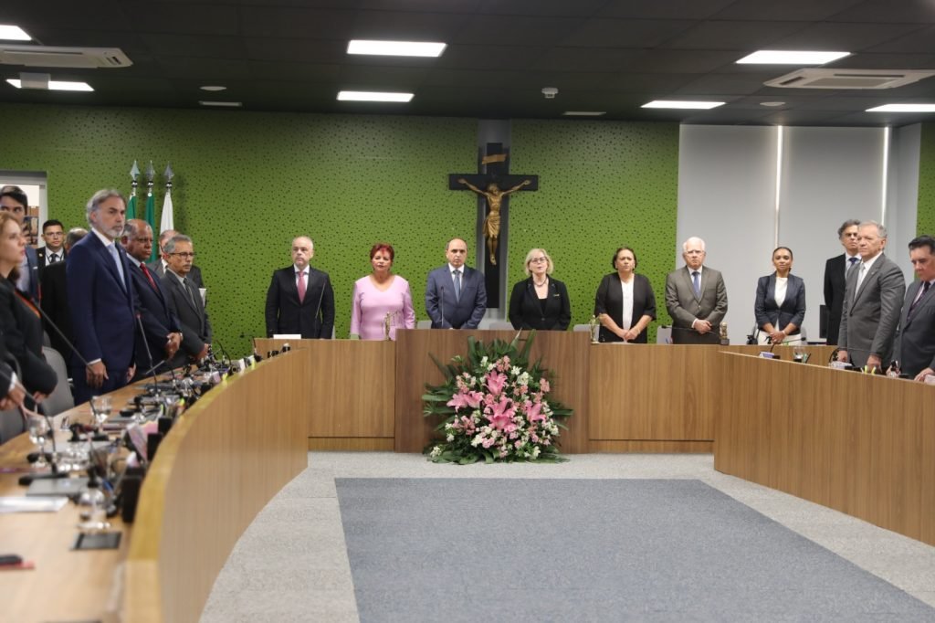 Executivo e Judiciário firmam cooperação para implementação de alternativas penais