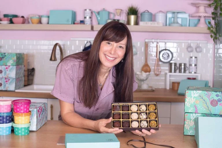 Brasileira fatura R$ 25 milhões vendendo brigadeiro no Vale do Silício