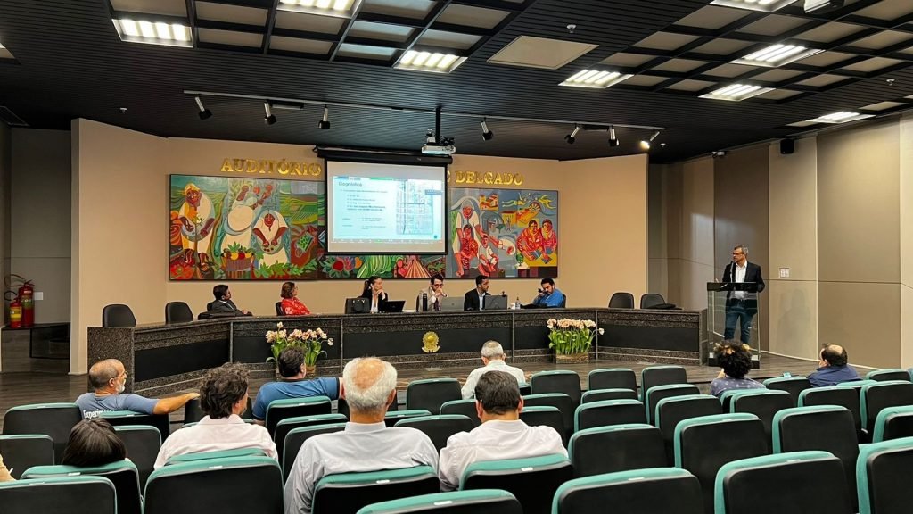 Prefeitura participa de audiência pública na Justiça Federal sobre o embargo de obras que beneficiam a cidade