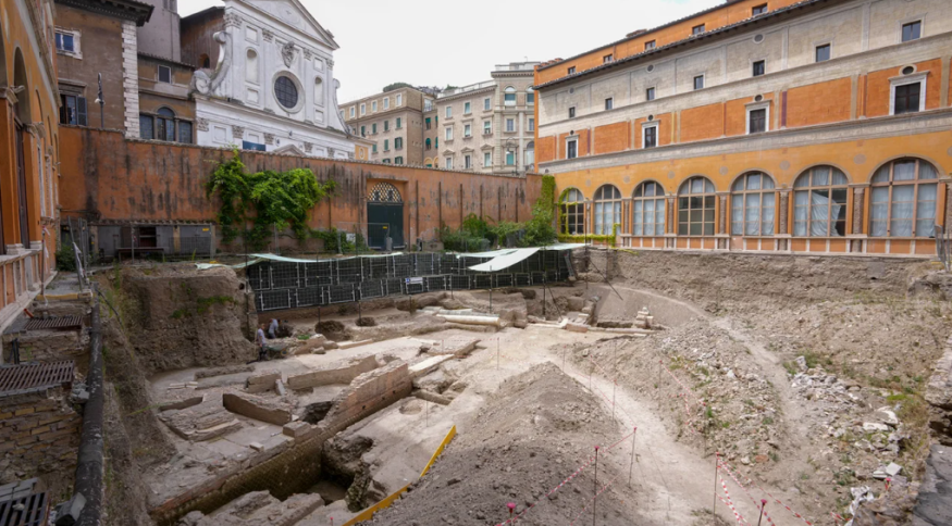 Teatro do imperador Nero de 2 mil anos é desenterrado em Roma após séculos perdido