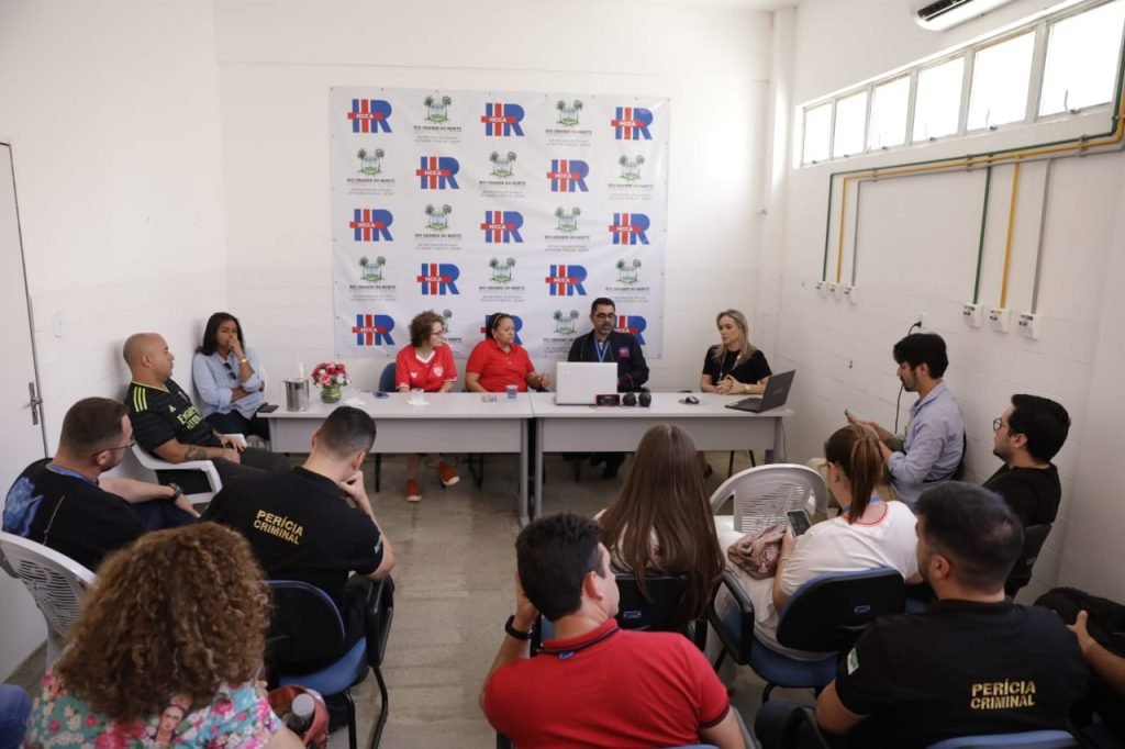 Governadora garante investimento para recuperar Hospital de Pau dos Ferros