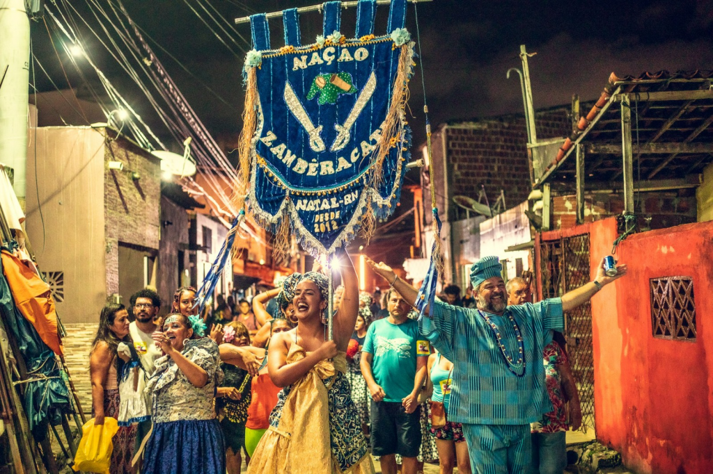 Música e contação de história de Burkina Faso celebram 20 anos da Casa Mãe Terra no Parque das Dunas