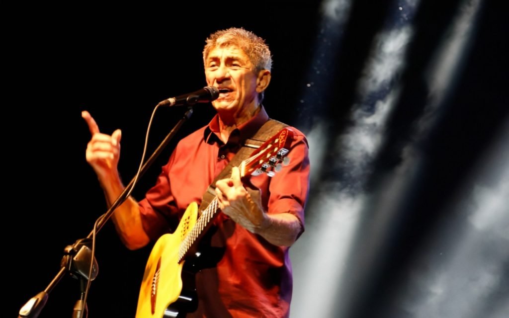 Fagner faz show em Serra de São Bento durante Festival de Inverno neste fim de semana