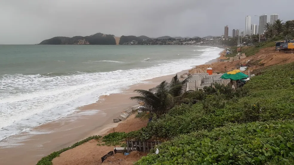 Prefeitura de Natal pede R$ 32 milhões a mais no orçamento para obras da engorda de Ponta Negra