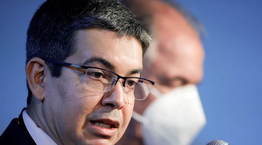 Em meio a projeto de desoneração, governo vai discutir programa de ajuda a municípios, diz líder no Congresso