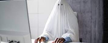 6 livros que teriam sido escritos por fantasmas