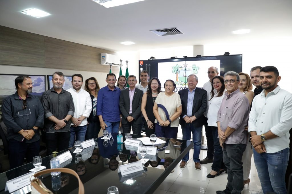 Governo analisa regime tributário especial para ampliar atividades das oficinas de costura