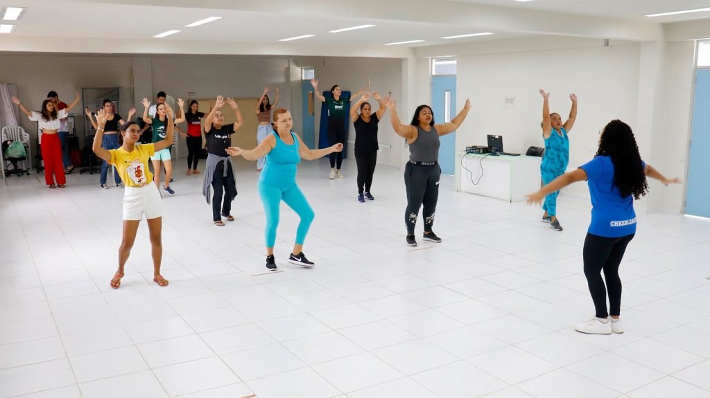 Projeto da UFRN usa a dança para aliviar dores