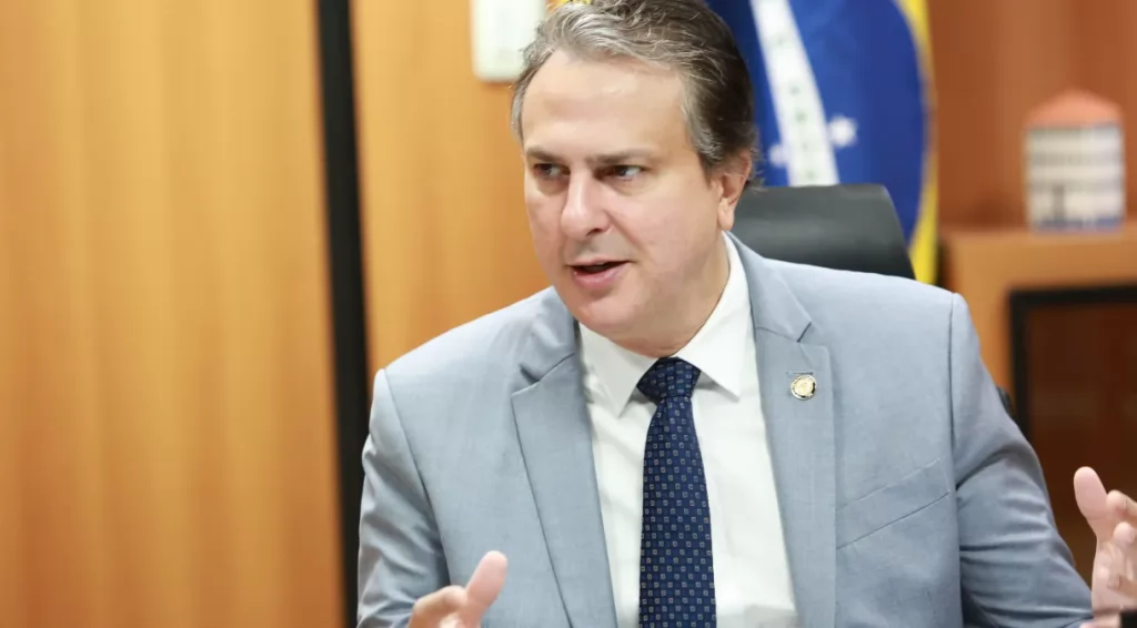 Bancada ruralista debate pedido de demissão do ministro da Educação