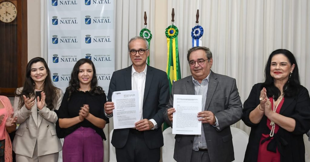 Prefeitura do Natal e UFRN firmam cooperação para combate ao analfabetismo