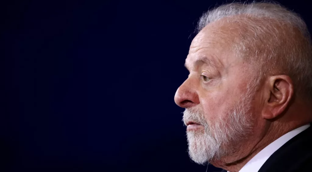 Lula revoga trecho de medida provisória e mantém desoneração da folha de 17 setores da economia