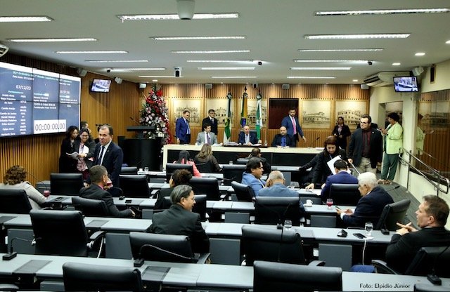 Com 102 emendas, Plano Plurianual começa a ser votado na Câmara de Natal