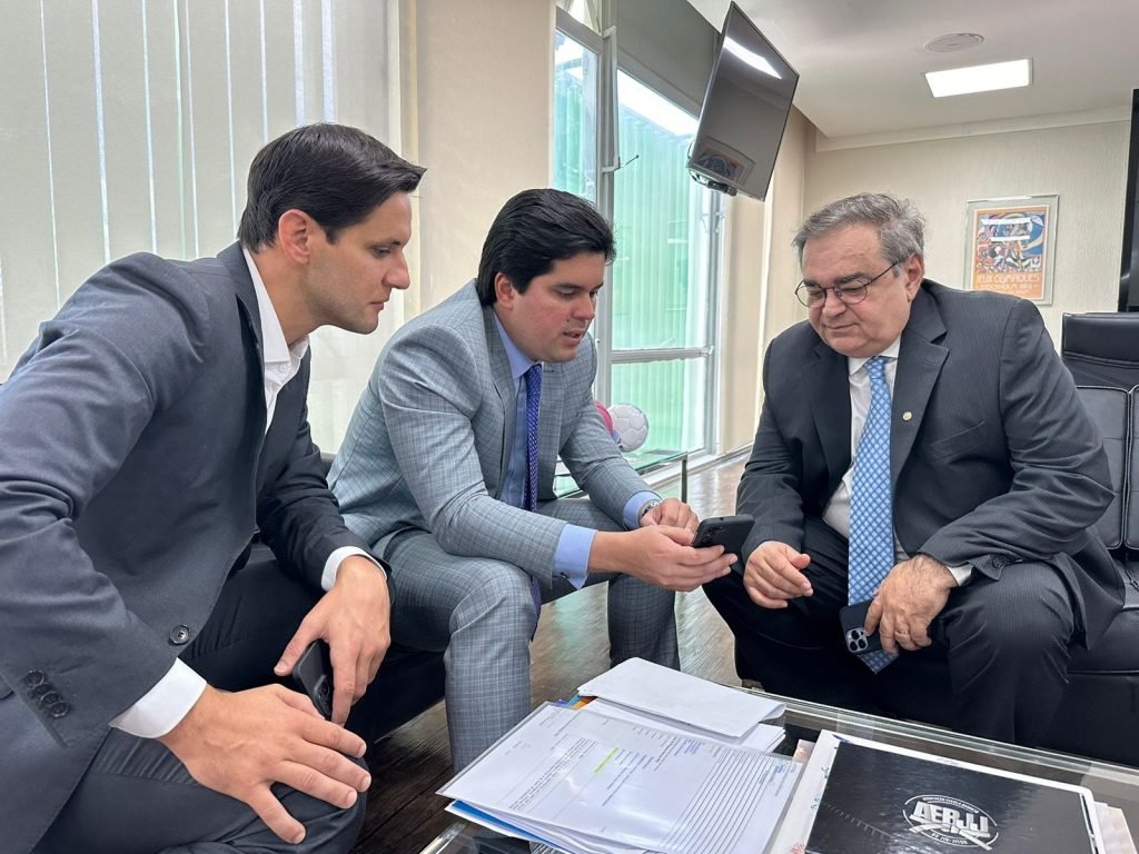 Rafael Motta e Álvaro Dias se reúnem com ministro do Esporte