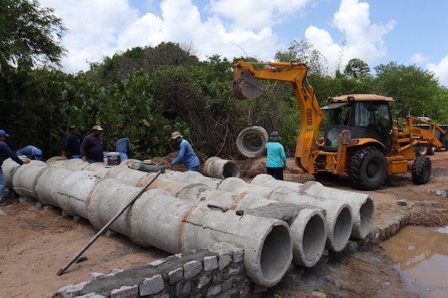 Prefeitura de Macaíba inicia obras de recuperação da estrada da Ponte do Vigário