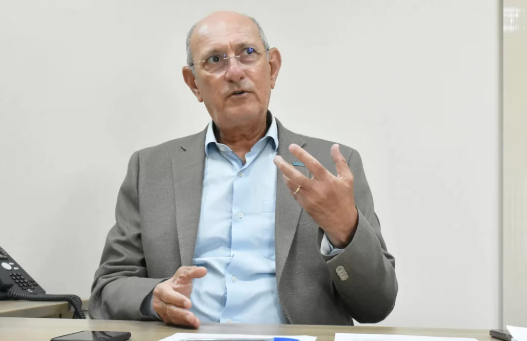 Artigo — “O gol de placa no pentacampeonato da Zurich”, por Roberto Serquiz