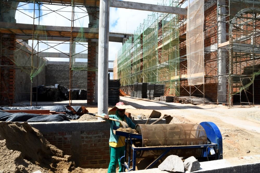 Obras no Complexo Turístico da Redinha se aproximam de 40% de execução