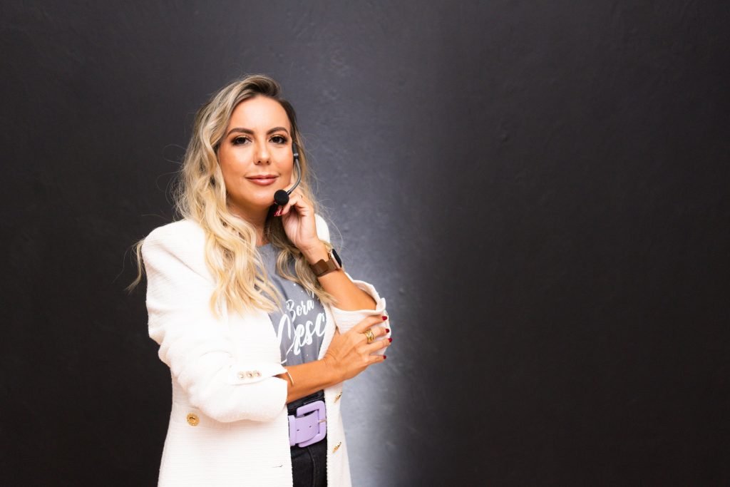 Pesquisas apontam que 80% das brasileiras estão endividadas e 38% são as principais provedoras do lar