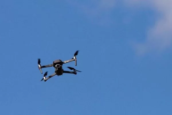 Perseguição a fugitivos de Mossoró, drone cai em mata e some