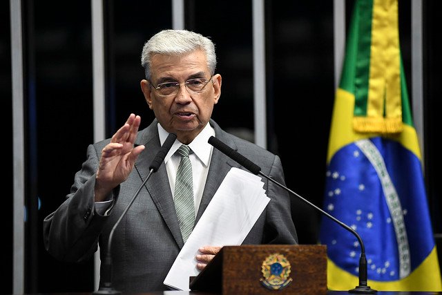 Garibaldi Filho será homenageado em sessão pelos 200 anos do Senado