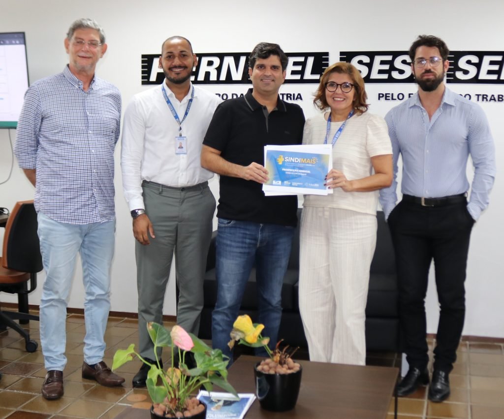 SINDUSCOM–Mossoró recebe estudo sobre desenvolvimento e potencial do setor