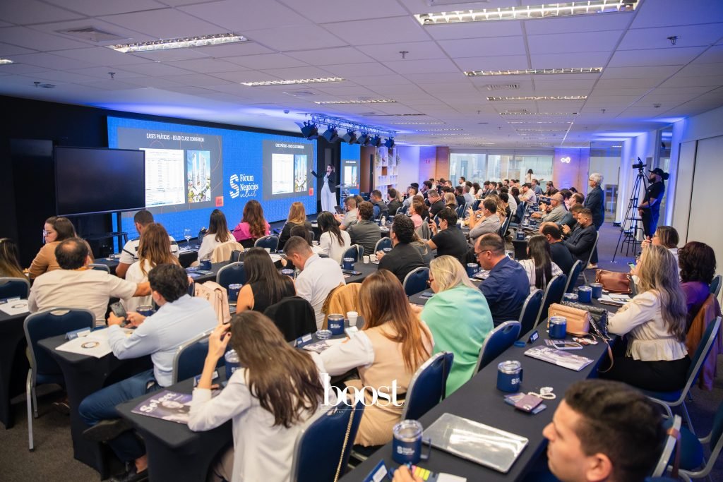 Mais de 100 empresários do RN participam do Fórum Negócios Select em São Paulo