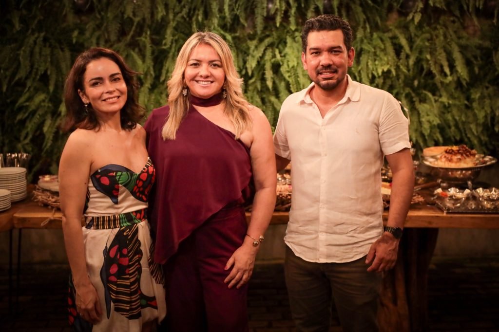 O Poeta celebra três anos e apresenta nova operação junto com o Buffet Adriana Rocha