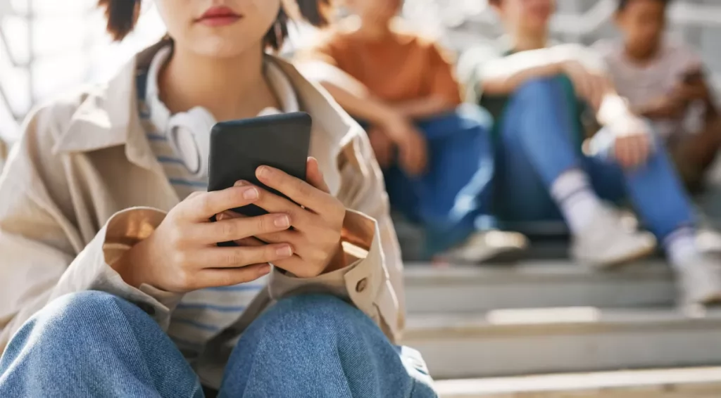 Luto e IA: como pessoas mantêm contato com os mortos usando a tecnologia